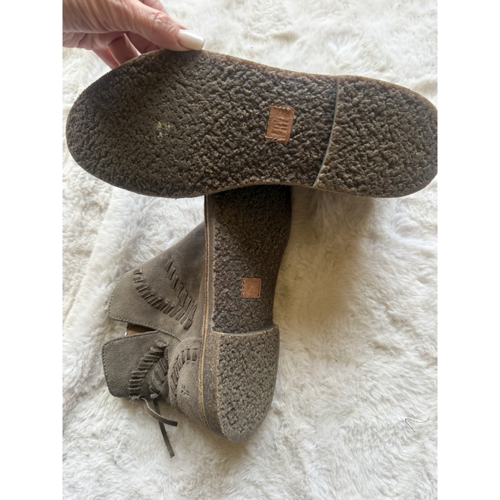 Frye Sierra Whipstitch Suede Tan Boho Crepe Festival Bootie Size 9.5M - Picture 4 of 11
